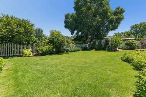 Tiny photo for 7933 Glen Lane, Darien, IL 60561 (MLS # 12685913)