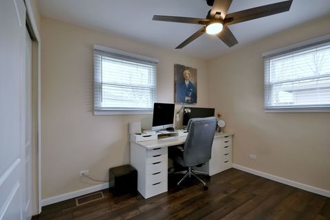 Tiny photo for 492 Bernice Court, Wheeling, IL 60090 (MLS # 12453761)