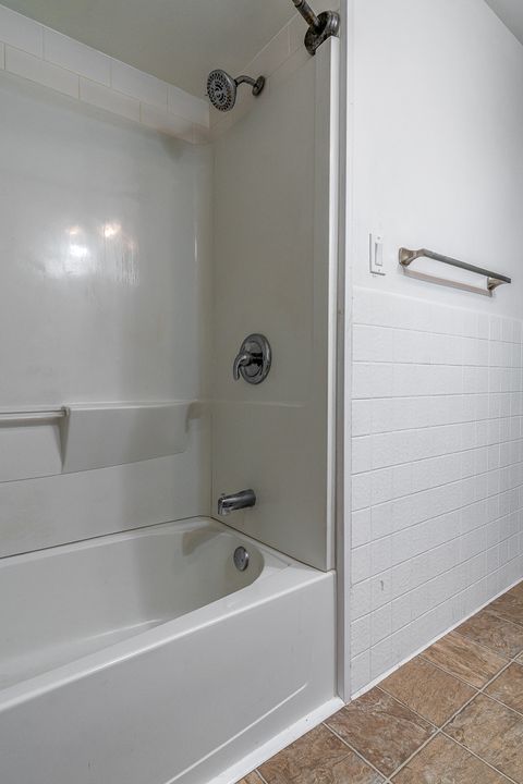 Tiny photo for 817 16th Street, Bettendorf, IA 52722 (MLS # 12611186)