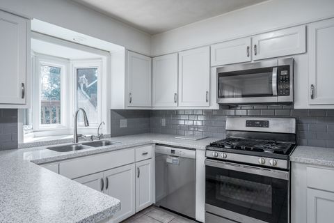 Tiny photo for 817 16th Street, Bettendorf, IA 52722 (MLS # 12611186)