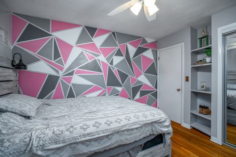 Tiny photo for 817 16th Street, Bettendorf, IA 52722 (MLS # 12611186)