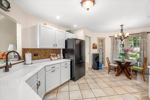 Tiny photo for 0N682 CHELSEA Circle, Winfield, IL 60190 (MLS # 12653559)