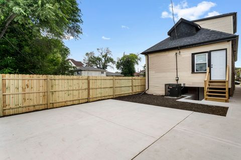 Tiny photo for 8746 S Wood Street, Chicago, IL 60620 (MLS # 12552571)