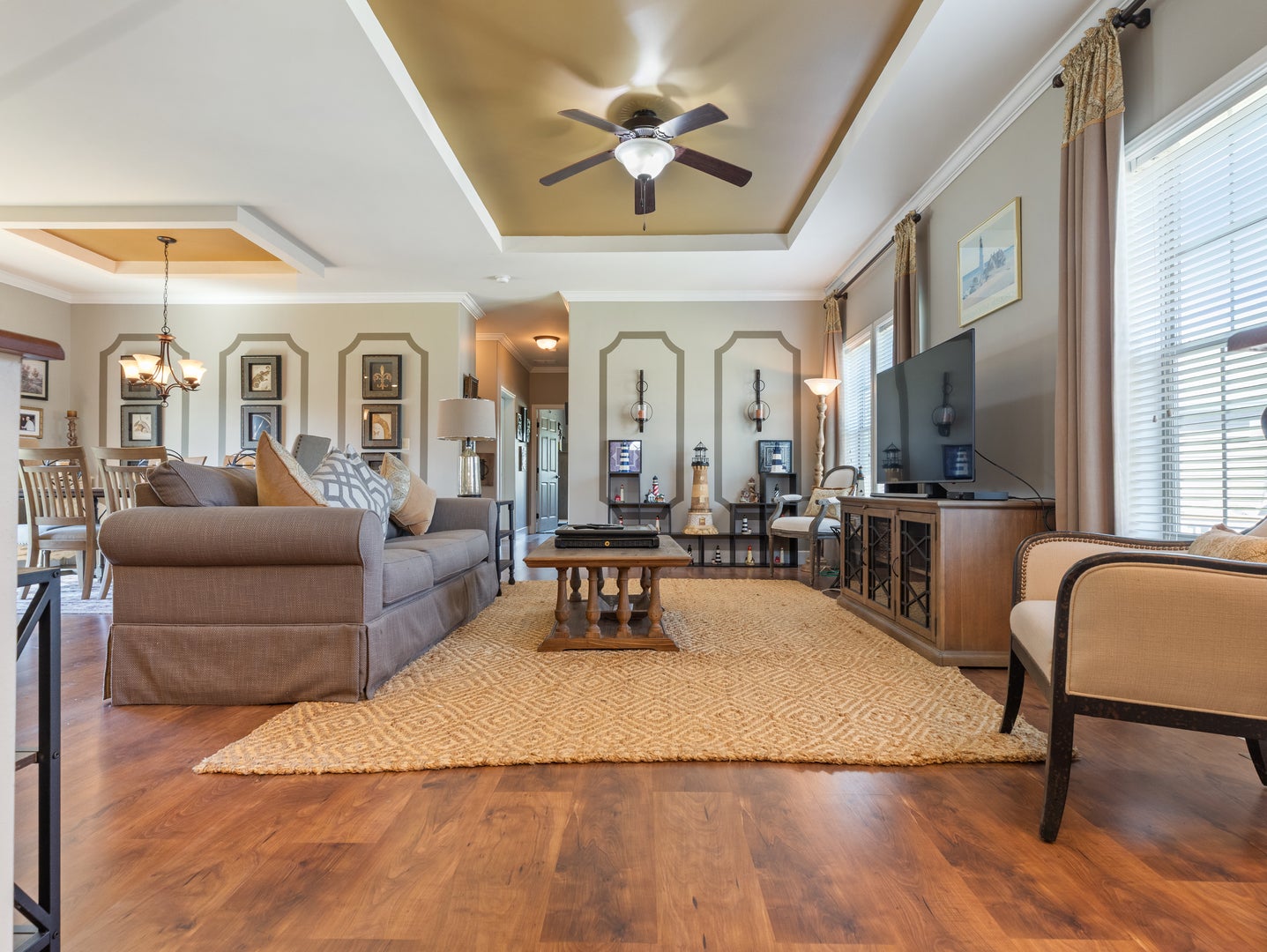 1532 Meadow View Lane