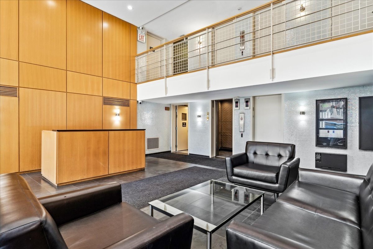 3033 N Sheridan Road 1608