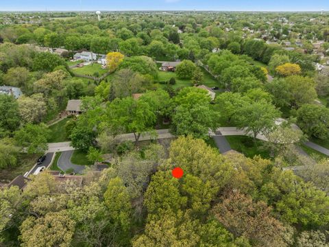 Tiny photo for 635 Oakview Drive, Algonquin, IL 60102 (MLS # 12649214)