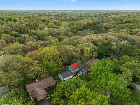 Tiny photo for 635 Oakview Drive, Algonquin, IL 60102 (MLS # 12649214)