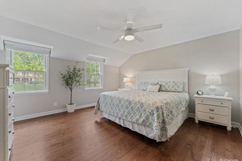 Tiny photo for 635 Oakview Drive, Algonquin, IL 60102 (MLS # 12649214)
