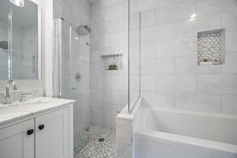 Tiny photo for 2215 W Roscoe Street, Chicago, IL 60618 (MLS # 12731614)