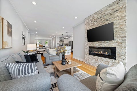 Tiny photo for 2215 W Roscoe Street, Chicago, IL 60618 (MLS # 12731614)