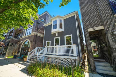 Photo of 2215 W Roscoe Street, Chicago, IL 60618 (MLS # 12731614)