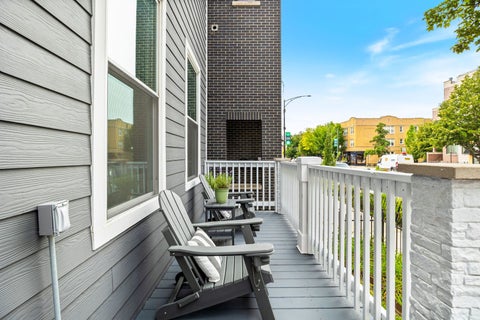 Tiny photo for 2215 W Roscoe Street, Chicago, IL 60618 (MLS # 12731614)