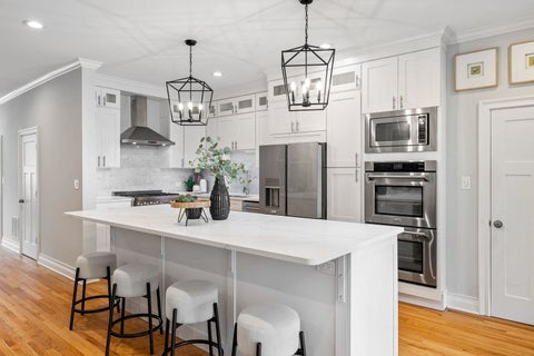 Tiny photo for 2215 W Roscoe Street, Chicago, IL 60618 (MLS # 12731614)