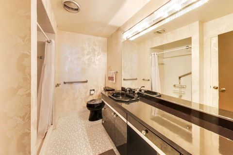 Tiny photo for 9558 Gross Point Road #A605, Skokie, IL 60076 (MLS # 12660219)