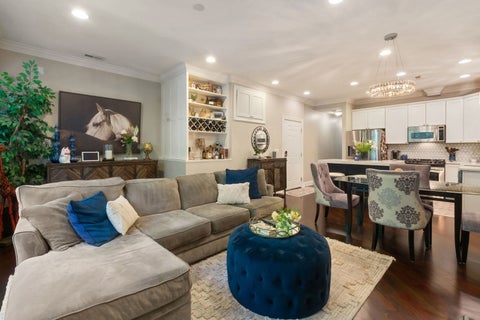 Tiny photo for 3238 N Kenmore Avenue #2, Chicago, IL 60657 (MLS # 12666552)