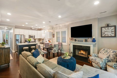 Tiny photo for 3238 N Kenmore Avenue #2, Chicago, IL 60657 (MLS # 12666552)