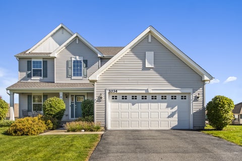 Photo of 2034 Ingemunson Lane, Yorkville, IL 60560 (MLS # 12788217)