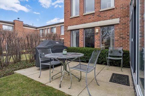 Tiny photo for 421 Milford Road, Deerfield, IL 60015 (MLS # 12617097)