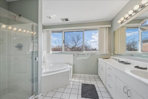 Tiny photo for 421 Milford Road, Deerfield, IL 60015 (MLS # 12617097)