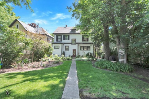 Tiny photo for 9608 S Longwood Drive, Chicago, IL 60643 (MLS # 12753366)