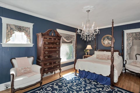 Tiny photo for 9608 S Longwood Drive, Chicago, IL 60643 (MLS # 12753366)