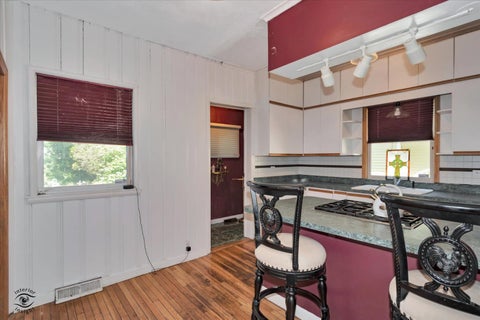 Tiny photo for 9608 S Longwood Drive, Chicago, IL 60643 (MLS # 12753366)