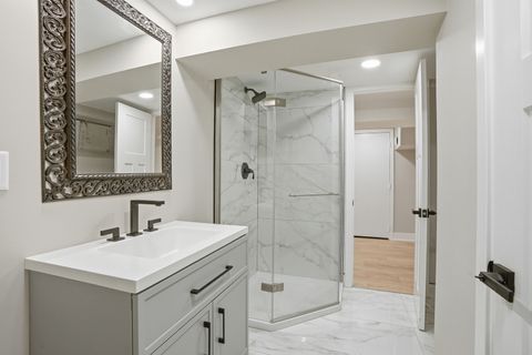 Tiny photo for 9442 S Octavia Avenue, Bridgeview, IL 60455 (MLS # 12625429)