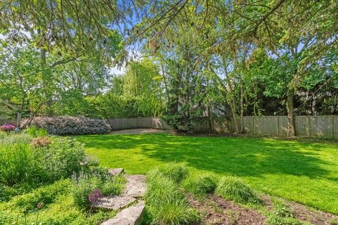 Tiny photo for 530 ESSEX Road, Kenilworth, IL 60043 (MLS # 12382419)