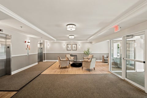 Tiny photo for 440 W Mahogany Court #603, Palatine, IL 60067 (MLS # 12685552)