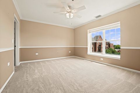 Tiny photo for 440 W Mahogany Court #603, Palatine, IL 60067 (MLS # 12685552)