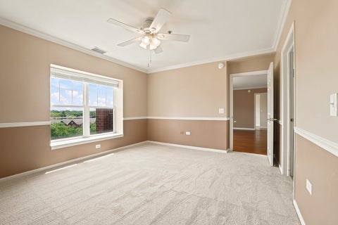 Tiny photo for 440 W Mahogany Court #603, Palatine, IL 60067 (MLS # 12685552)
