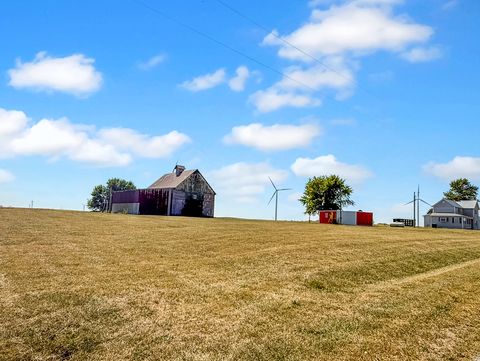 Tiny photo for 724 E 2600 North Road, Penfield, IL 61862 (MLS # 12473057)