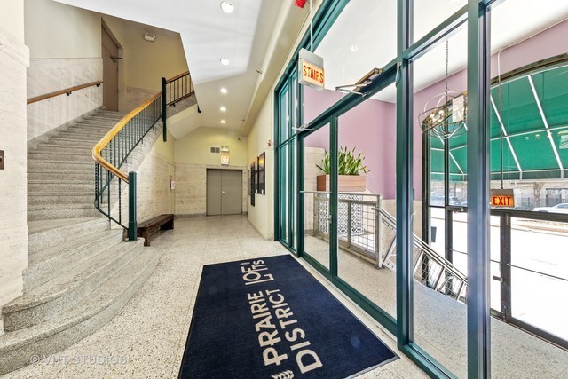 1727 S Indiana Avenue 319