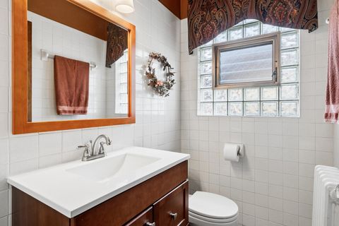 Tiny photo for 6901 N Oleander Avenue, Chicago, IL 60631 (MLS # 12621413)