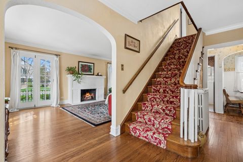 Tiny photo for 6901 N Oleander Avenue, Chicago, IL 60631 (MLS # 12621413)