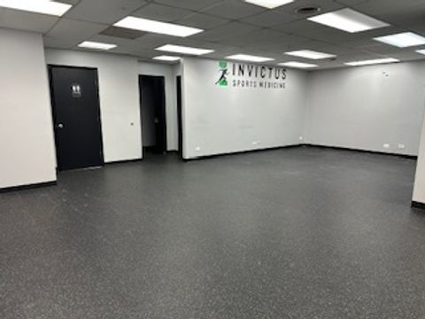 51 Sherwood Terrace Q Lake Bluff IL 60044