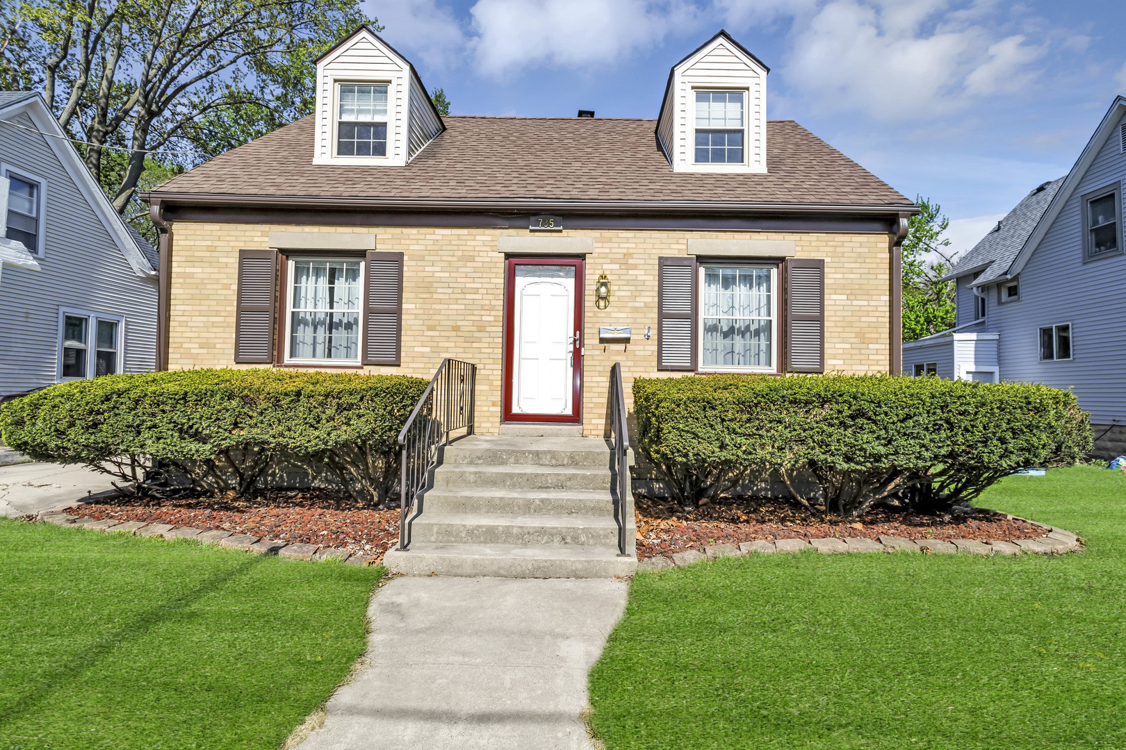 735 S 3rd Street
