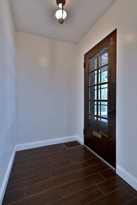 Tiny photo for 5109 W Ainslie Street, Chicago, IL 60630 (MLS # 12507103)