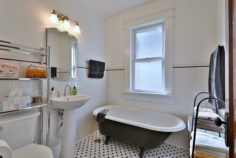 Tiny photo for 5109 W Ainslie Street, Chicago, IL 60630 (MLS # 12507103)