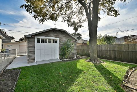 Tiny photo for 5109 W Ainslie Street, Chicago, IL 60630 (MLS # 12507103)