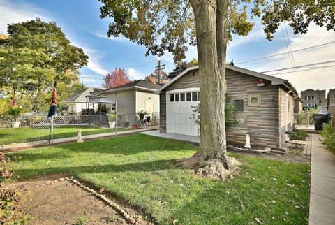 Tiny photo for 5109 W Ainslie Street, Chicago, IL 60630 (MLS # 12507103)