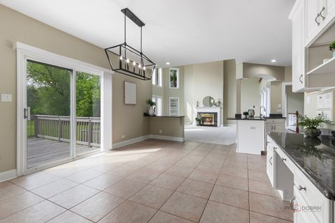 Tiny photo for 1 Enclave Way, Hawthorn Woods, IL 60047 (MLS # 12591532)