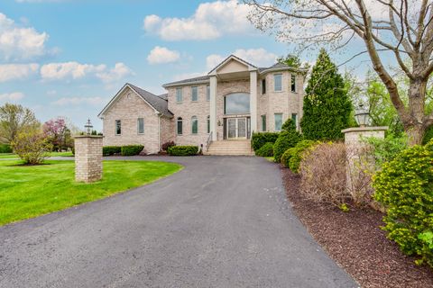 Tiny photo for 1 Enclave Way, Hawthorn Woods, IL 60047 (MLS # 12591532)