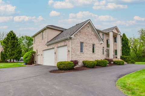 Tiny photo for 1 Enclave Way, Hawthorn Woods, IL 60047 (MLS # 12591532)