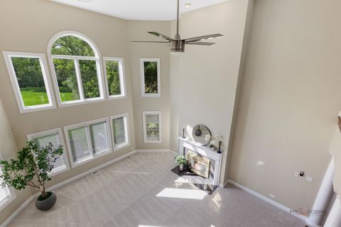 Tiny photo for 1 Enclave Way, Hawthorn Woods, IL 60047 (MLS # 12591532)