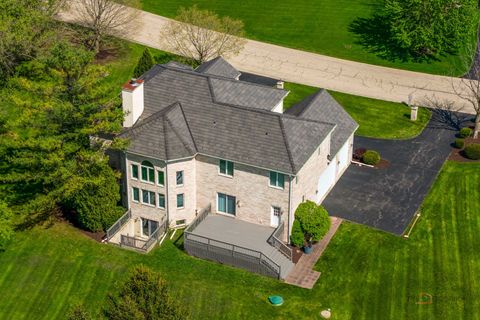 Tiny photo for 1 Enclave Way, Hawthorn Woods, IL 60047 (MLS # 12591532)