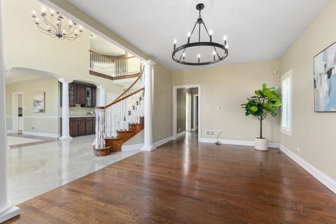 Tiny photo for 1 Enclave Way, Hawthorn Woods, IL 60047 (MLS # 12591532)