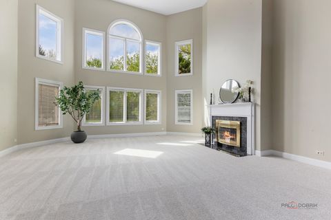 Tiny photo for 1 Enclave Way, Hawthorn Woods, IL 60047 (MLS # 12591532)