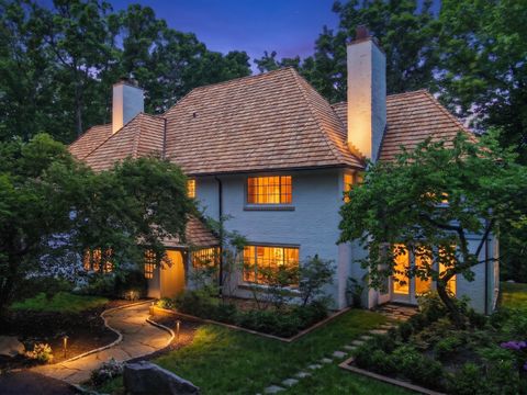 Photo of 327 Marshman Street, Highland Park, IL 60035 (MLS # 12678662)