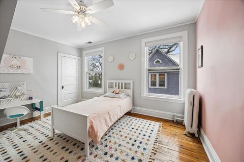 Tiny photo for 327 Gale Avenue, River Forest, IL 60305 (MLS # 12147378)